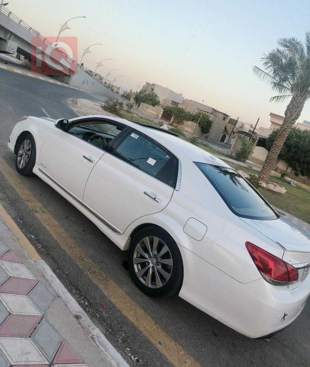 تويوتا أفالون